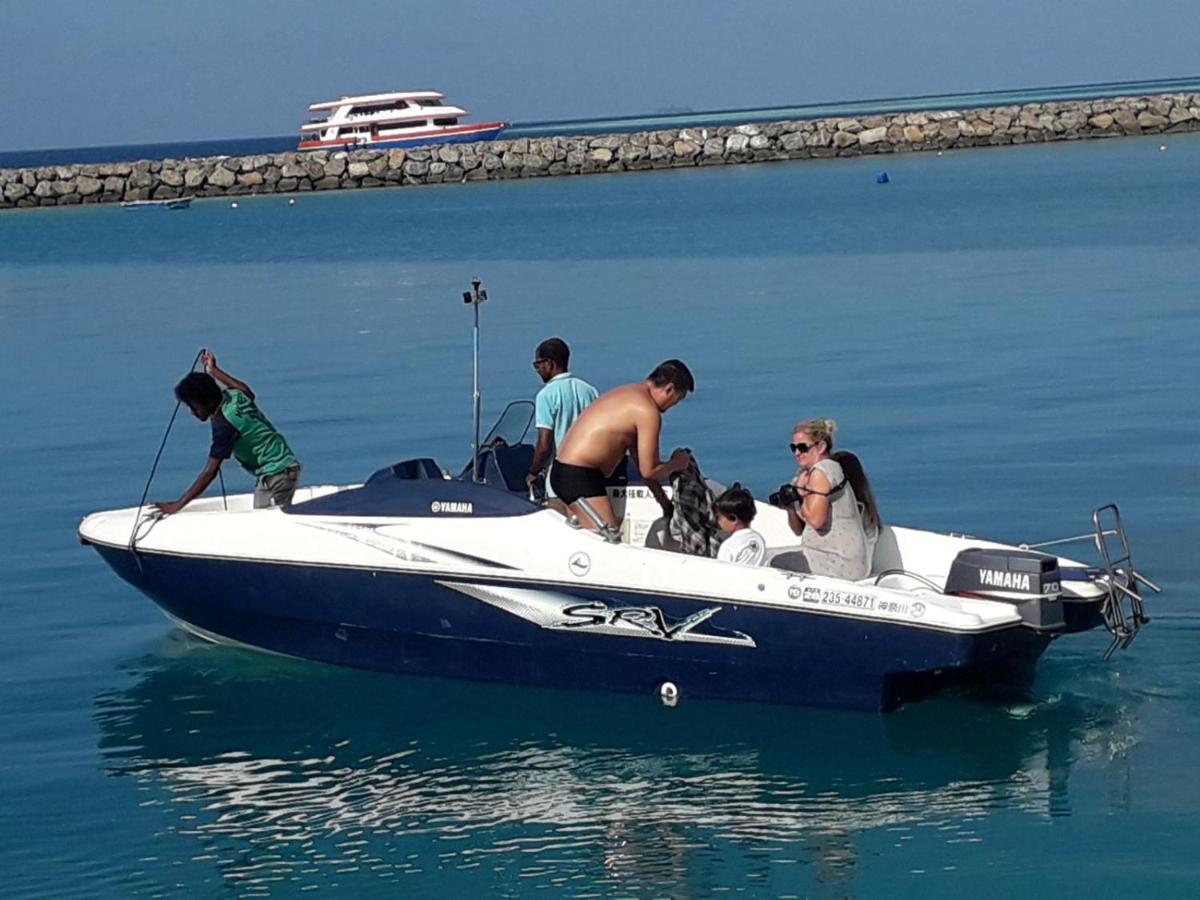 320 m2, 11 yatak odalı, 12 banyolu Müstakil Ev, Güney Male Atolü bölgesinde Guraidhoo  Dış mekan fotoğraf