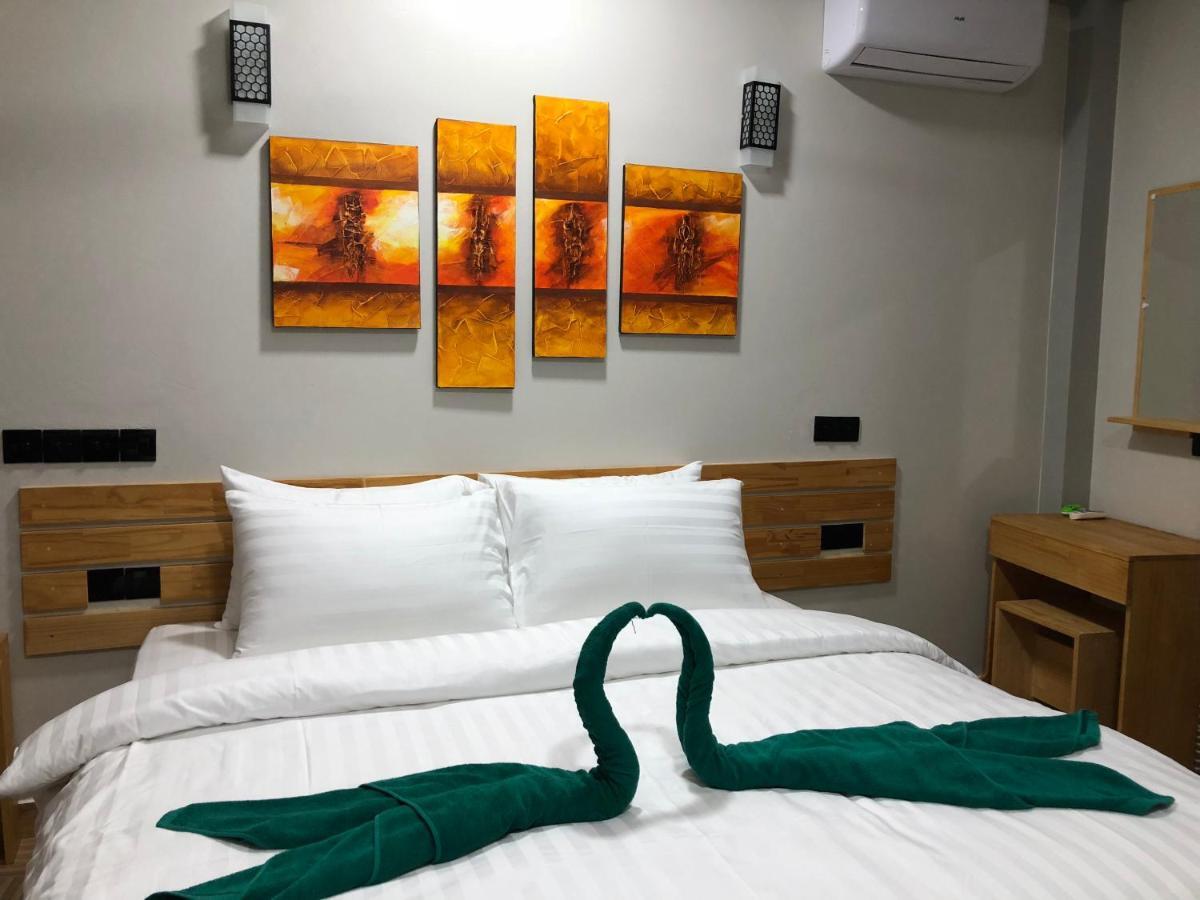 320 m2, 11 yatak odalı, 12 banyolu Müstakil Ev, Güney Male Atolü bölgesinde Guraidhoo  Dış mekan fotoğraf